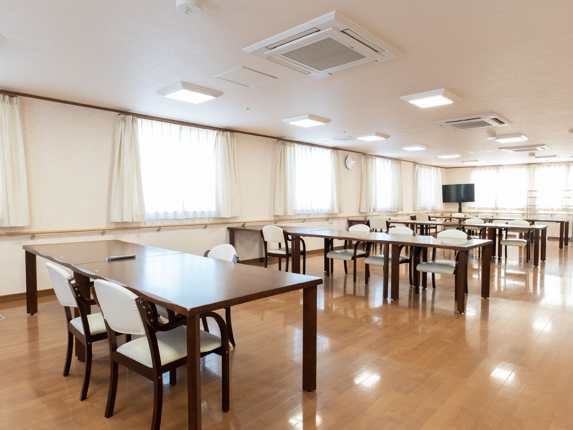 親戚や入居者とコミュニケーションを取れる共有スペース