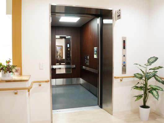 エレベーター