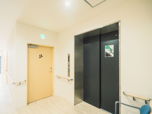 エレベーターホール