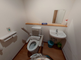 バリアフリー設計のトイレ空間
