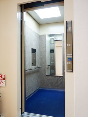エレベーター