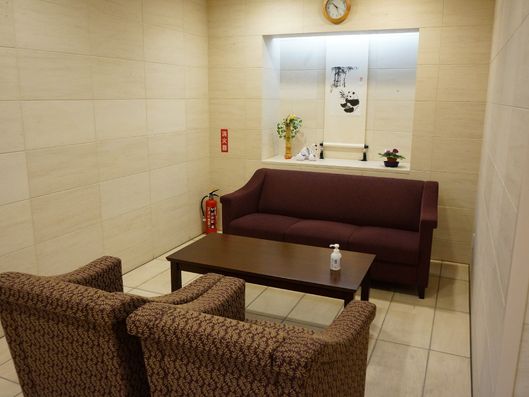 ソファーとテーブル