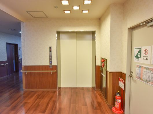 エレベーターホール
