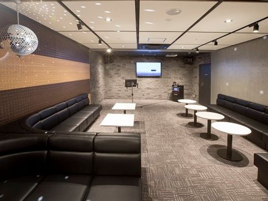 カラオケパーティールーム