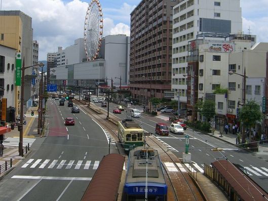 周辺施設（浦上駅前）