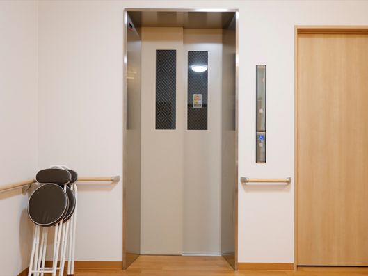 エレベーター