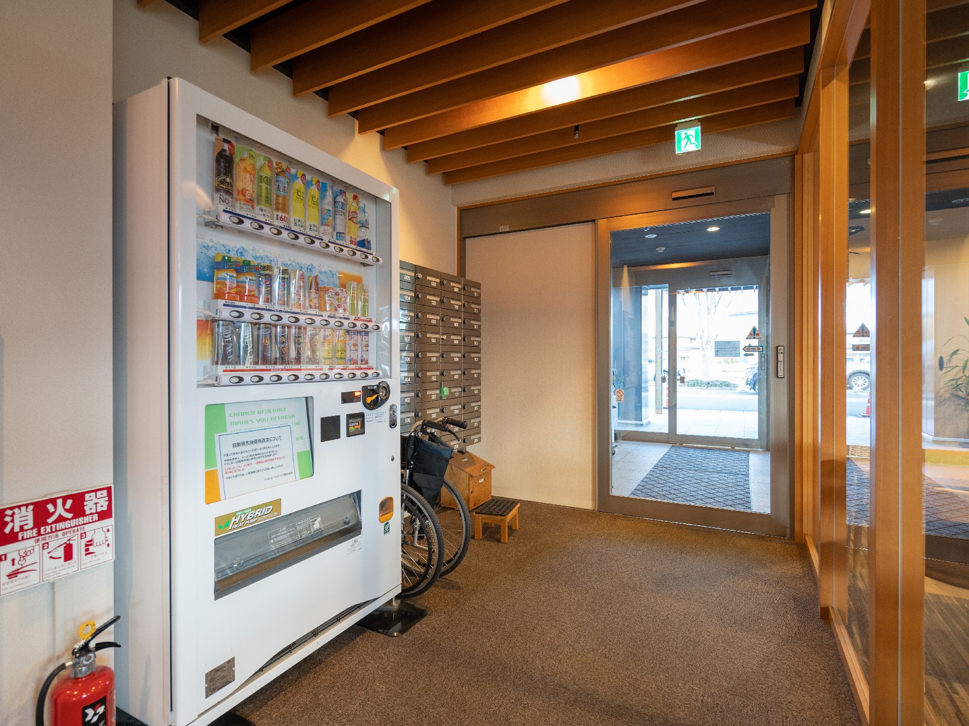自販機が置かれている玄関