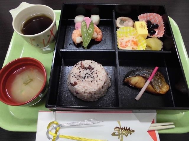 日常の食事の他に、レクリエーションなどが行われるときに召し上がっていただく、特別な食事も準備されている。