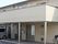 鉄筋コンクリート造り2階建てサービス付き高齢者向け住宅である。アクセス良好でおだやかで閑静な住宅地に立地している。