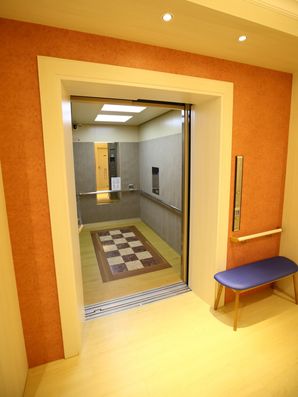 エレベーター