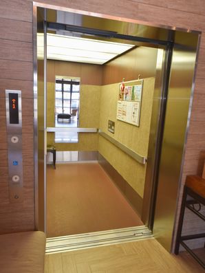 エレベーター