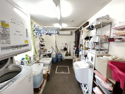 コインランドリー