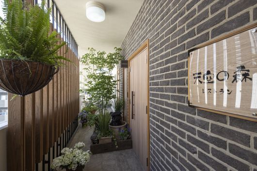 レストラン（入口）