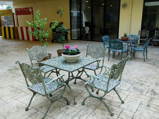 ガーデンテーブル