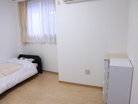 清潔な個室の居室