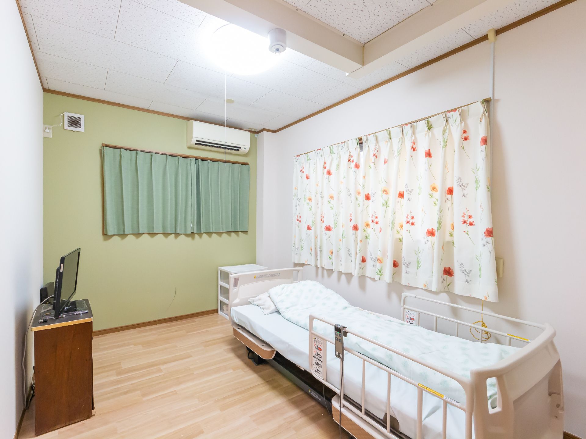 フローリング床の居室