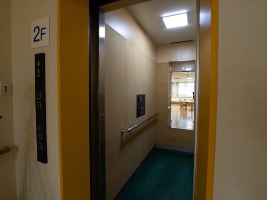 エレベーター