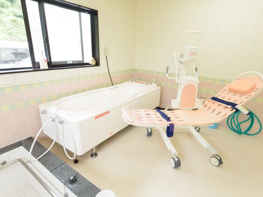 介護浴槽