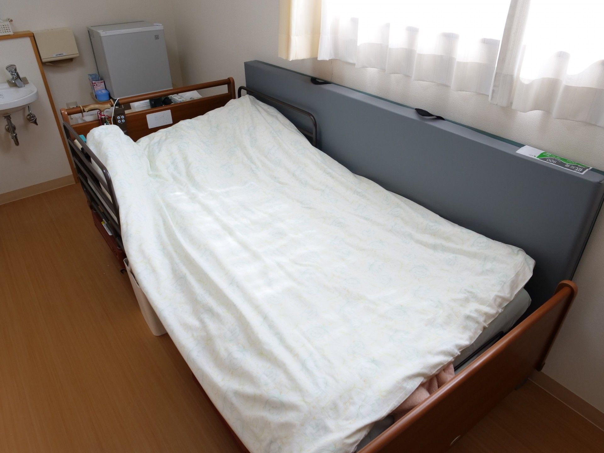 快適な個室のベッド