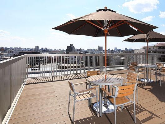 屋上ウッドデッキ