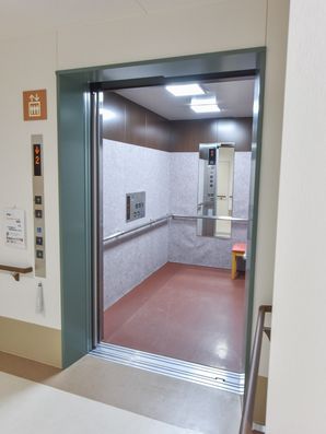 エレベーター