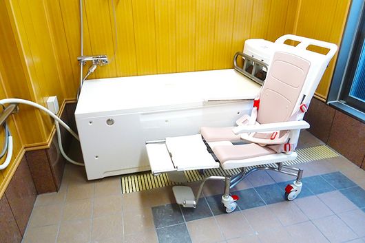 特殊浴用浴室（車椅子の方用）