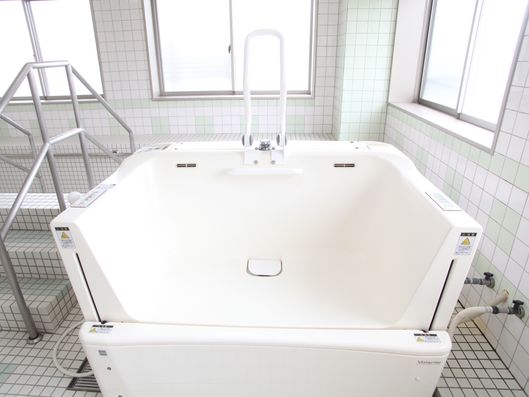 介護浴槽