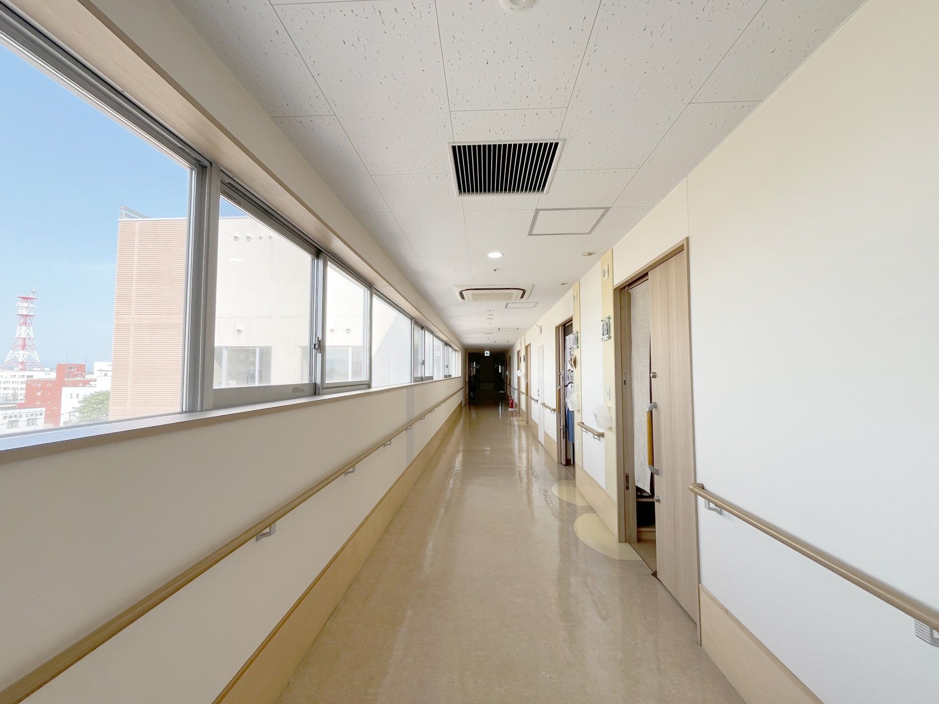 長い廊下