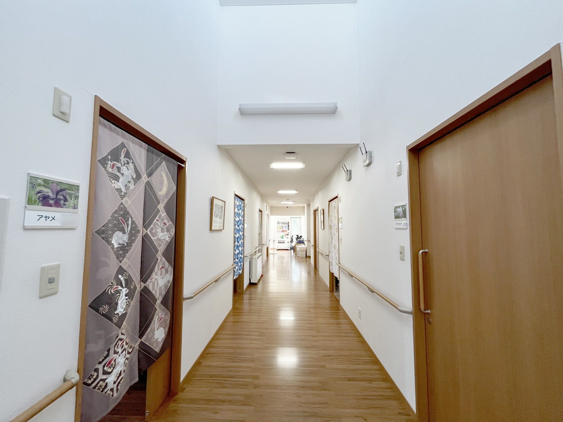 明るい廊下