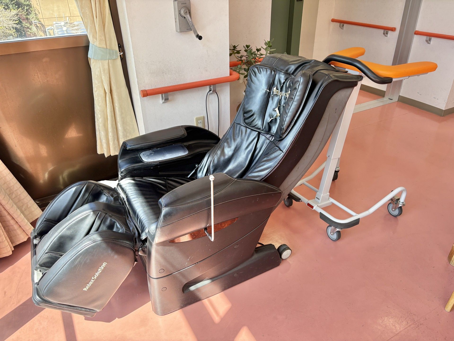 リラックスチェアと歩行器