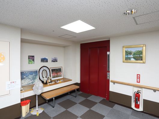 エレベーターホール