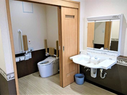 個室洗面トイレ