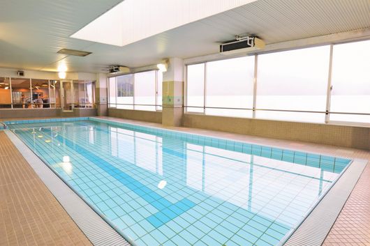 屋内プール