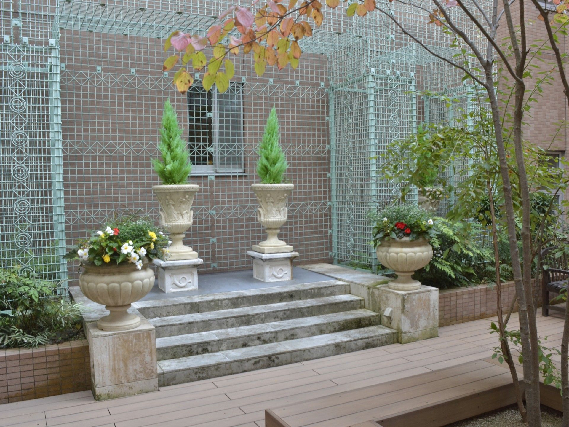 緑豊かなエントランス