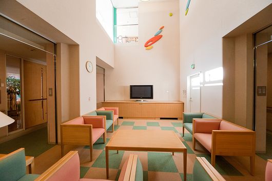 テレビラウンジ