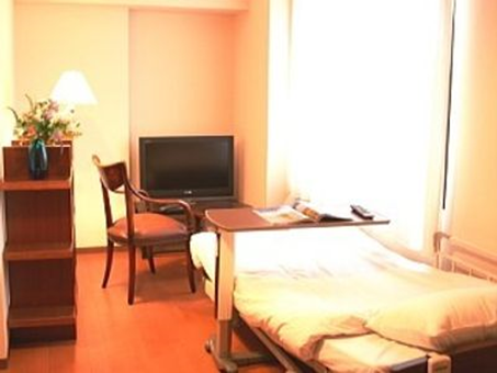 居室には愛用していた家具などを持ち込むことができる。自宅同様にリラックスして生活を送ることができる。
