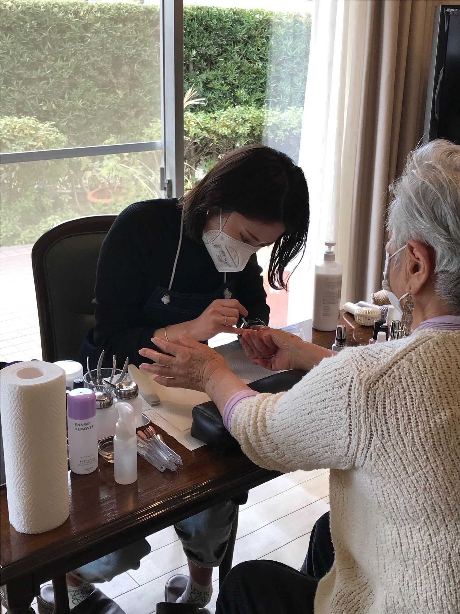 マニキュアを行う憩いの場