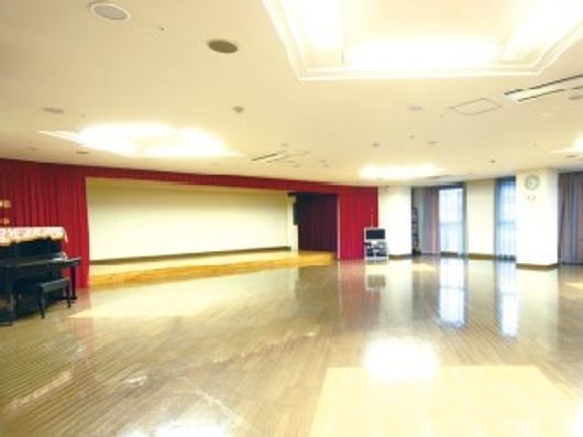 ホール