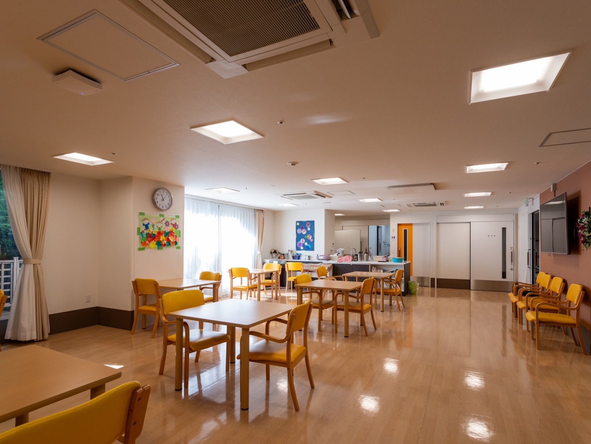 明るい共有スペース