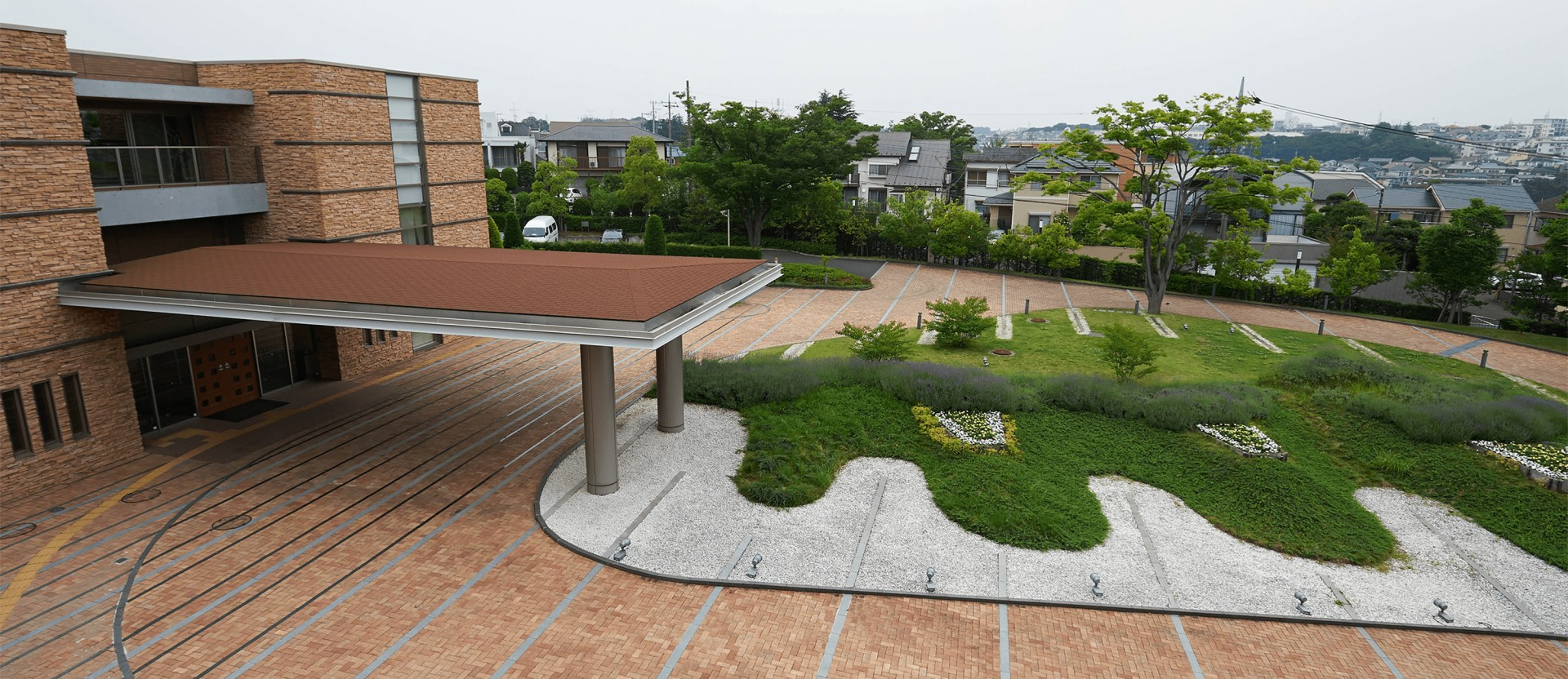 緑豊かな共有庭園
