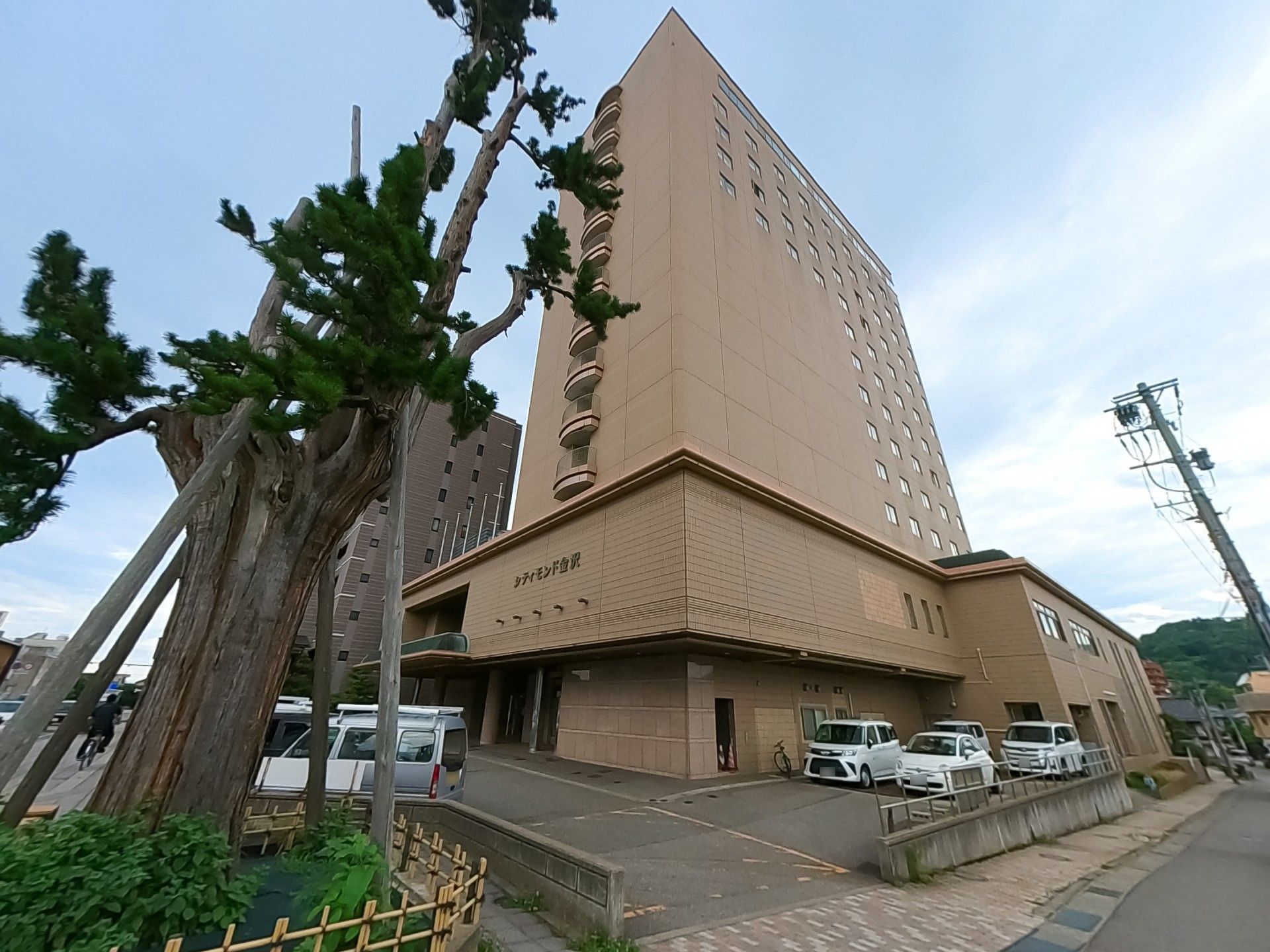 高層建物の外観