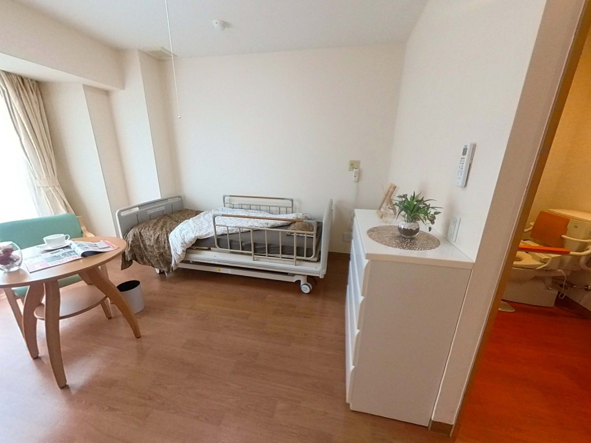 落ち着いた個室の様子