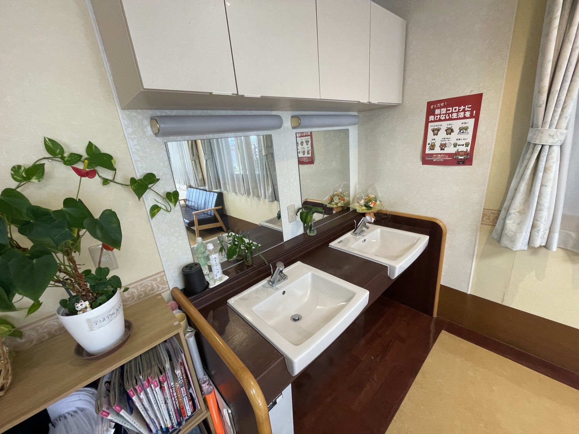 清潔な洗面所の一角