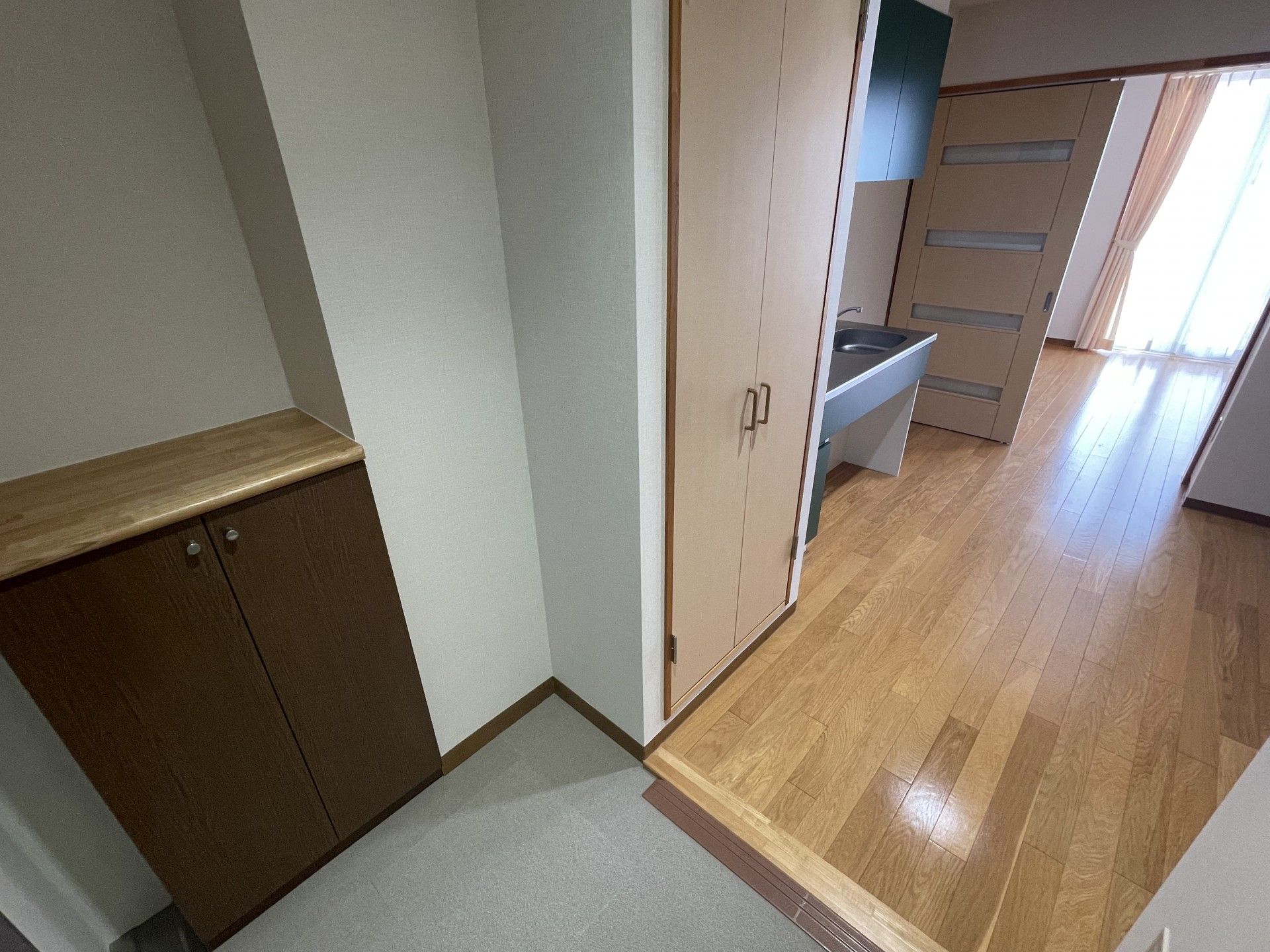居室の明るい空間