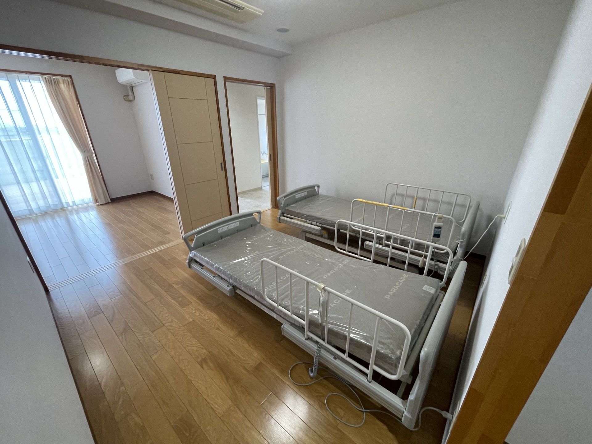 広々とした居室の一角