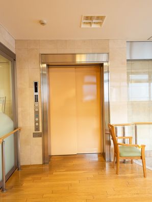 エレベーター