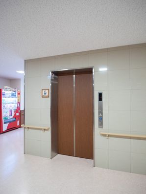 エレベーター