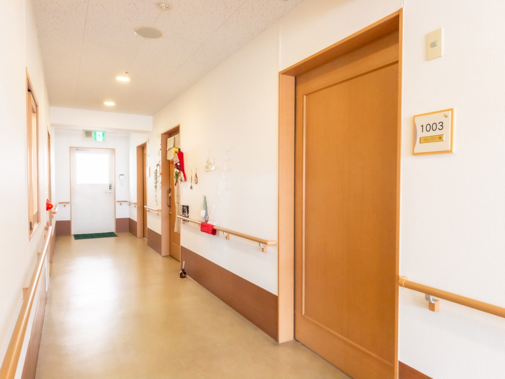 明るい廊下