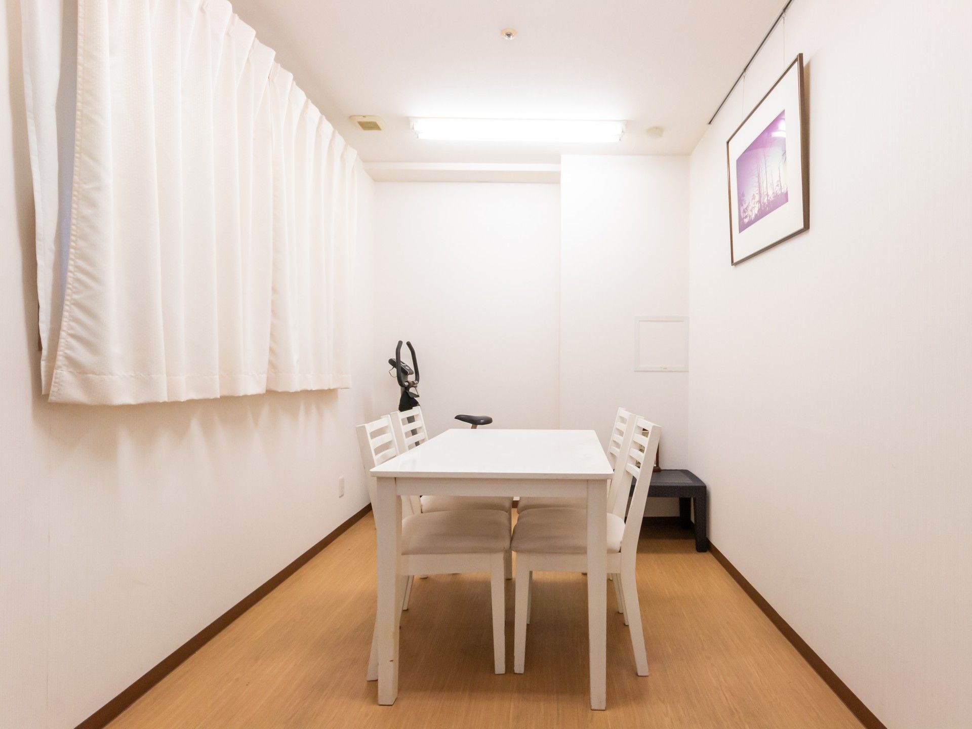 落ち着いた相談スペース