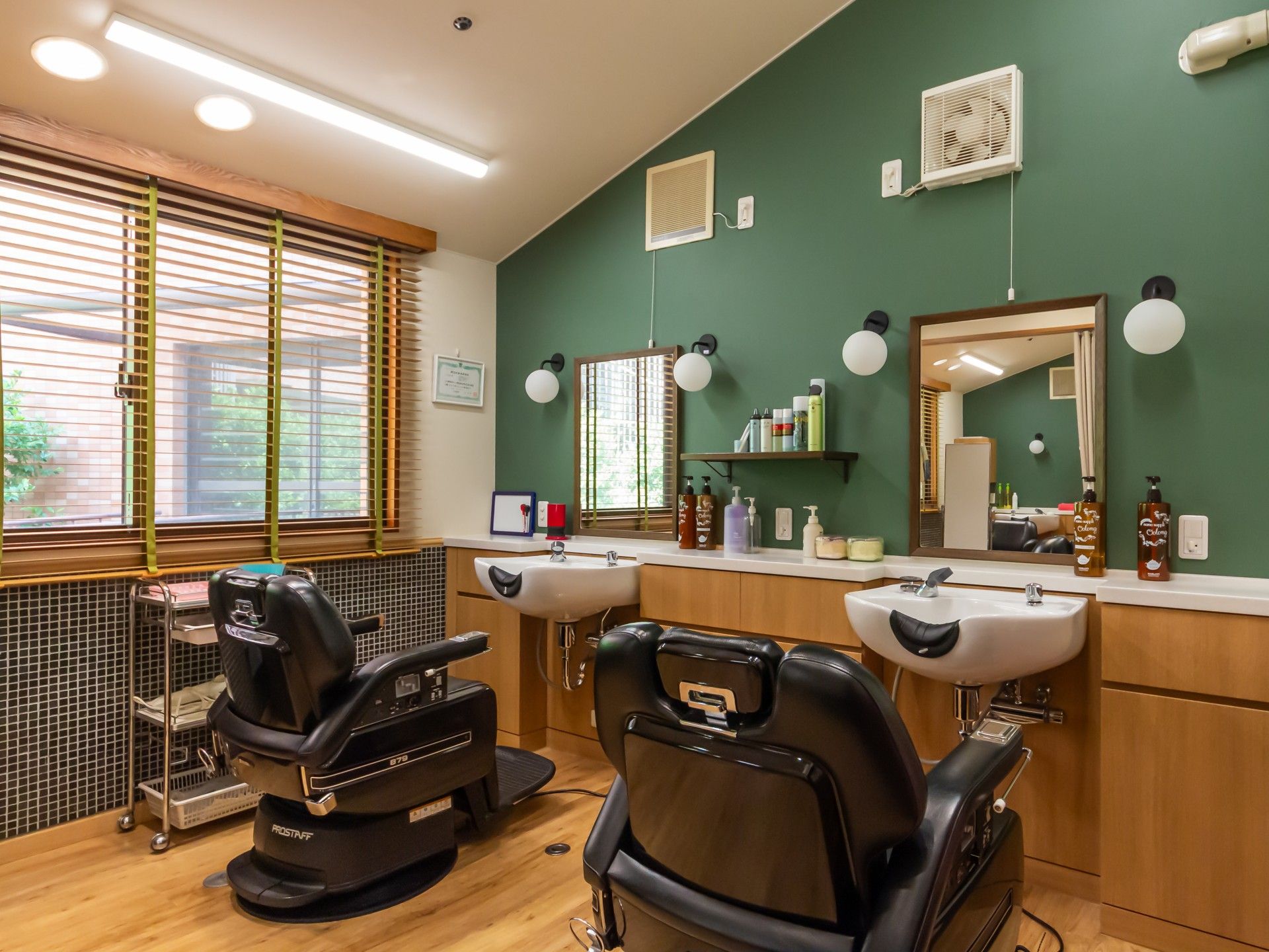 落ち着いた雰囲気の理容室